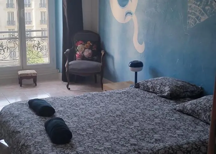 Chez Brigitte Bed & Breakfast 2*