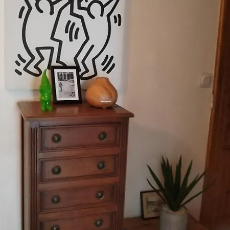 Oda ve Kahvaltı Chez Brigitte