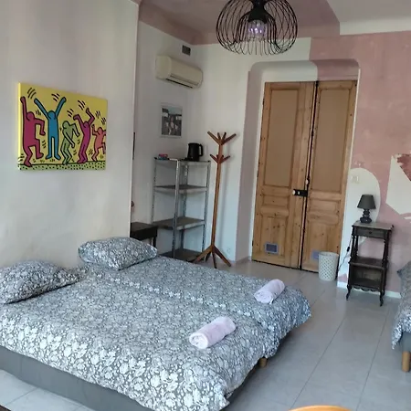 Chez Brigitte Nicea